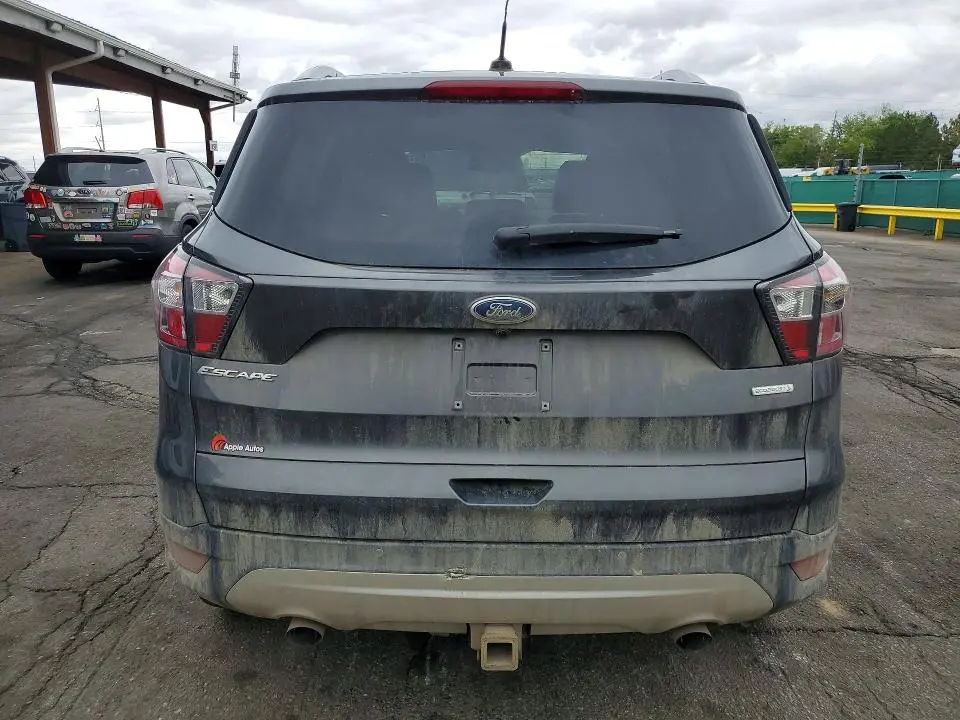 2017 FORD ESCAPE TITANIUM  