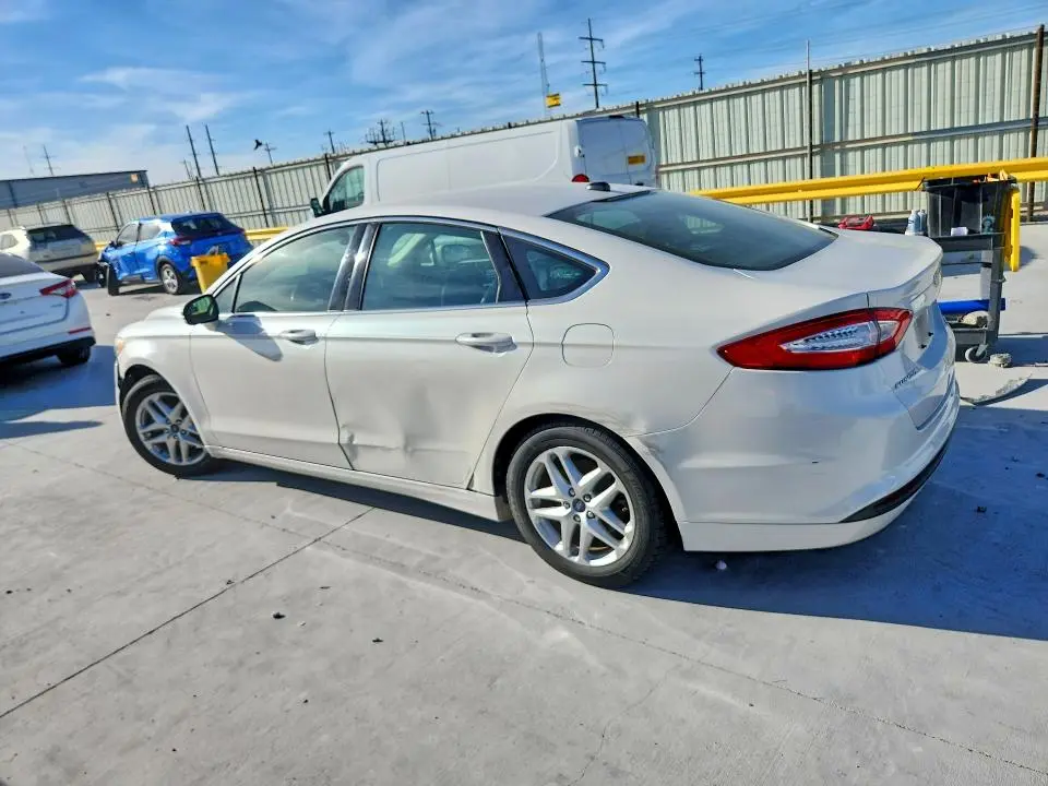 2014 FORD FUSION SE  