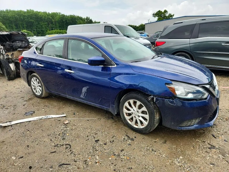 2019 NISSAN SENTRA SV  