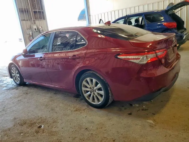 2020 TOYOTA CAMRY LE  