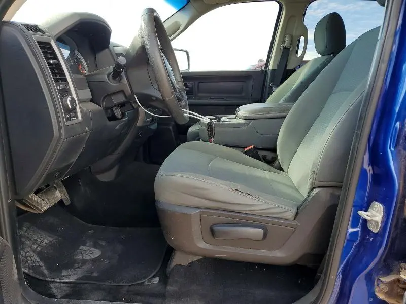 2014 RAM 1500 ST  