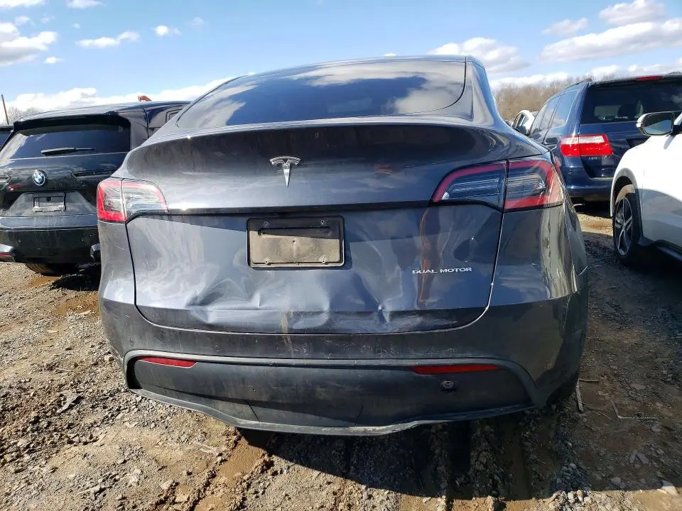 2021 TESLA MODEL Y   