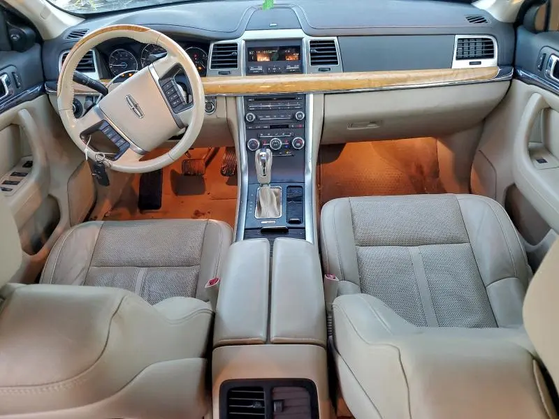 2010 LINCOLN MKS   