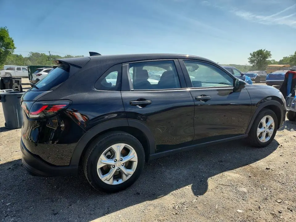 2025 HONDA HR-V LX  
