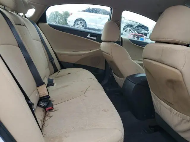 2011 HYUNDAI SONATA GLS  
