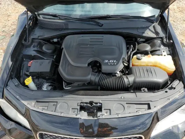 2018 CHRYSLER 300 LIMITED  