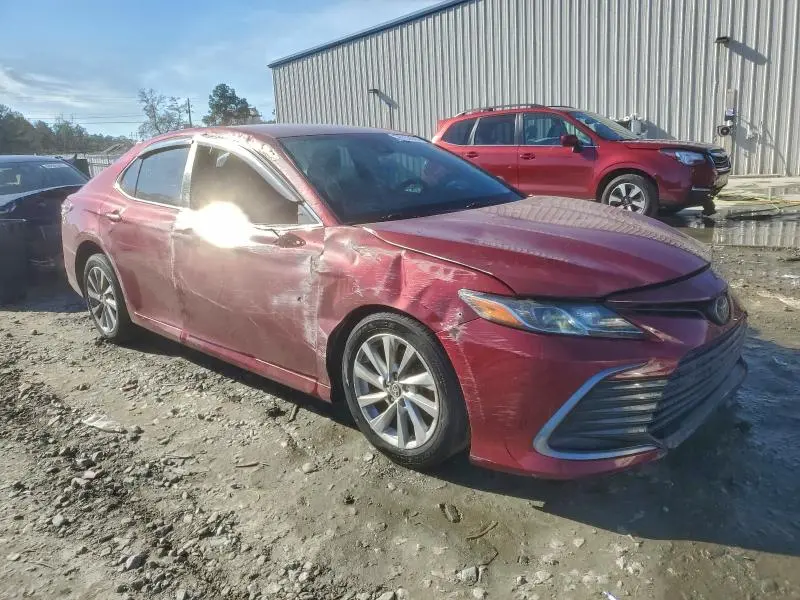 2021 TOYOTA CAMRY LE  