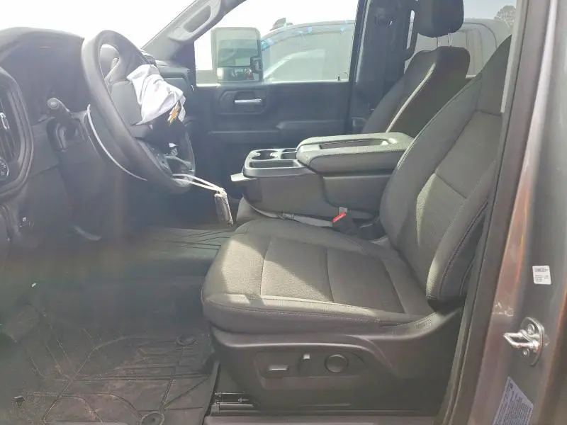 2025 CHEVROLET SILVERADO K2500 CUSTOM  