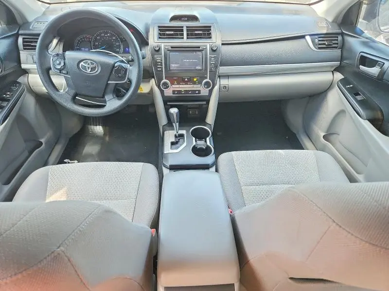 2014 TOYOTA CAMRY LE  