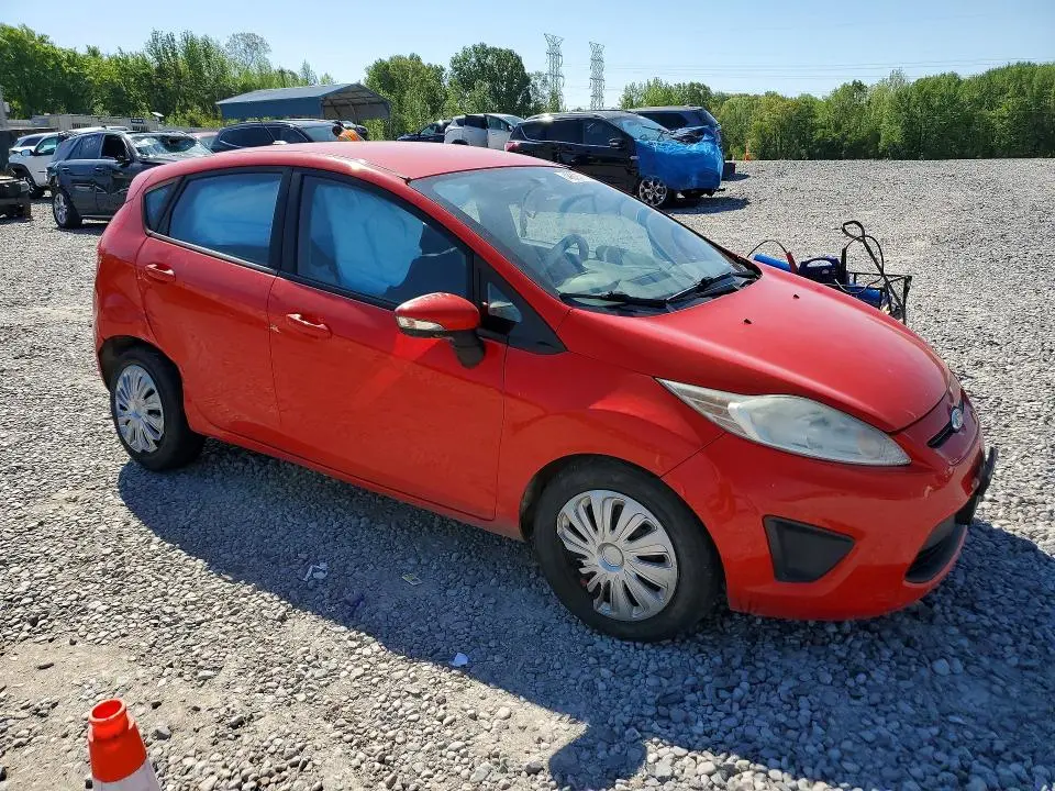 2013 FORD FIESTA SE  
