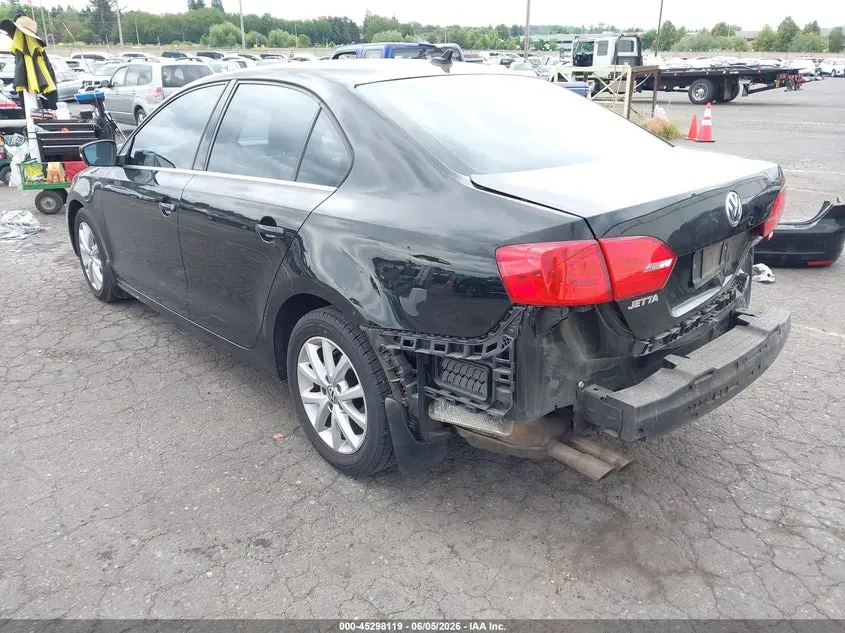 2013 VOLKSWAGEN JETTA 2.5L SE