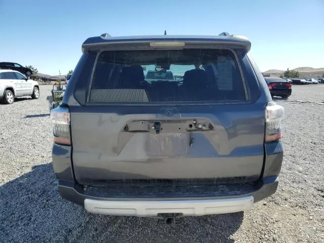 2020 TOYOTA 4RUNNER SR5/SR5 PREMIUM  