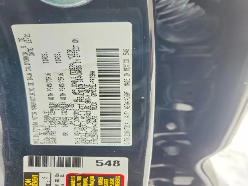 2022 TOYOTA TACOMA SR V6  