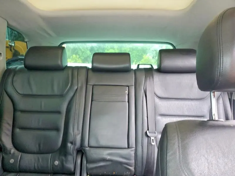 2013 VOLKSWAGEN TOUAREG V6  