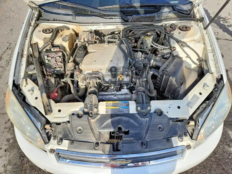 2010 CHEVROLET IMPALA LT  