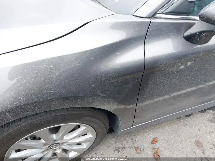 2019 TOYOTA CAMRY LE