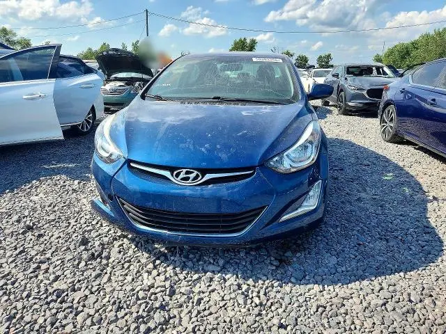 2016 HYUNDAI ELANTRA SE  