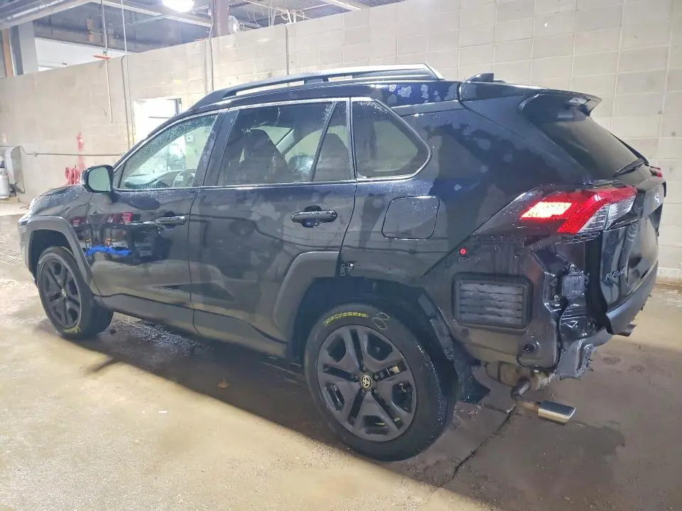 2024 TOYOTA RAV4 ADVENTURE  