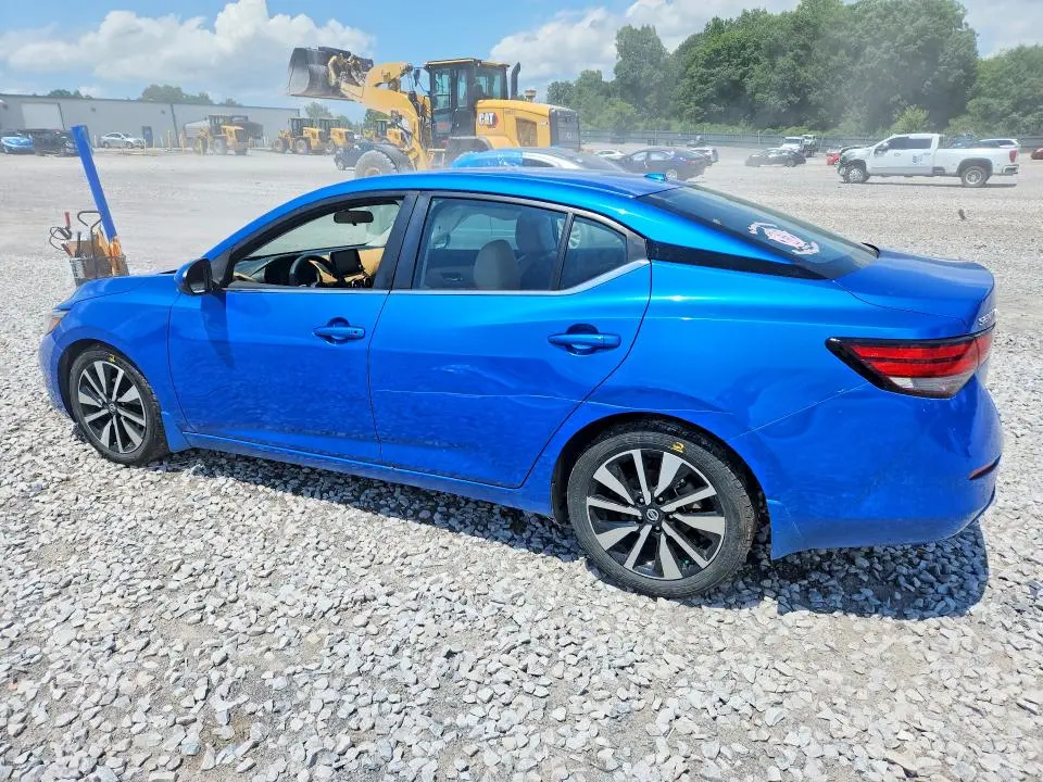 2022 NISSAN SENTRA SV  