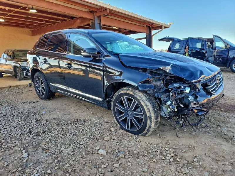 2017 VOLVO XC60 T5 DYNAMIC  