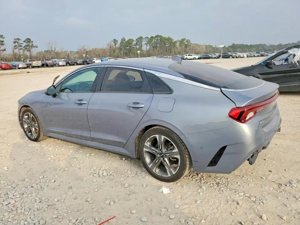 2022 KIA K5 LXS  