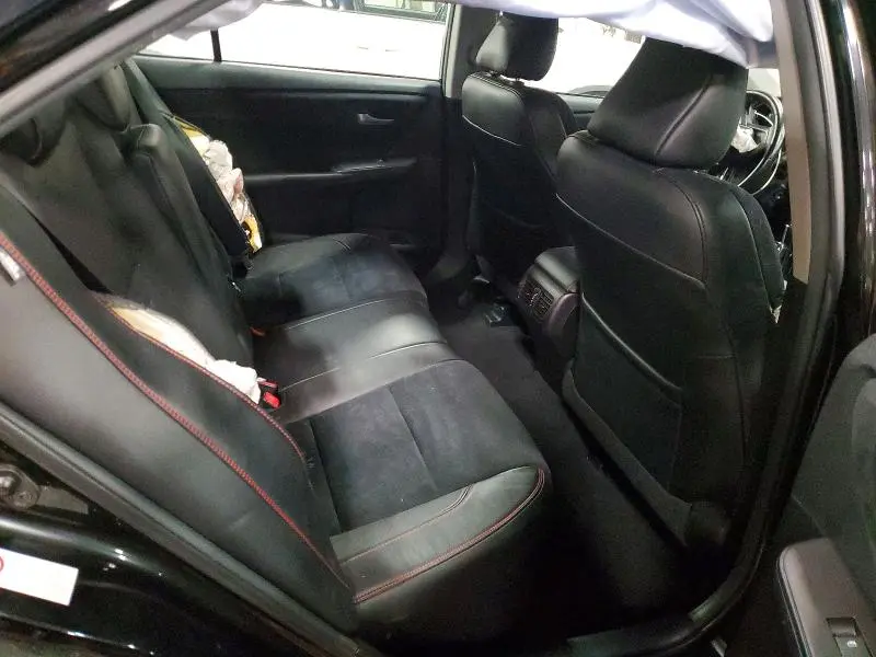 2015 TOYOTA CAMRY XSE  