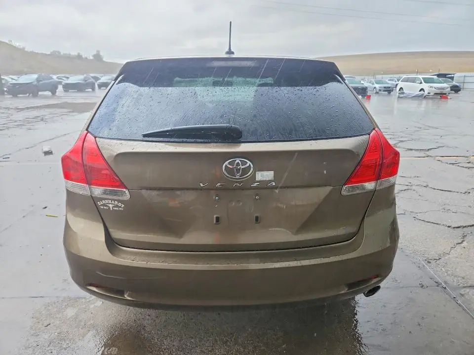 2010 TOYOTA VENZA FWD 4CYL  