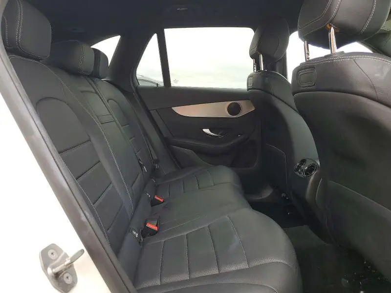 2019 MERCEDES-BENZ GLC 300 4MATIC  