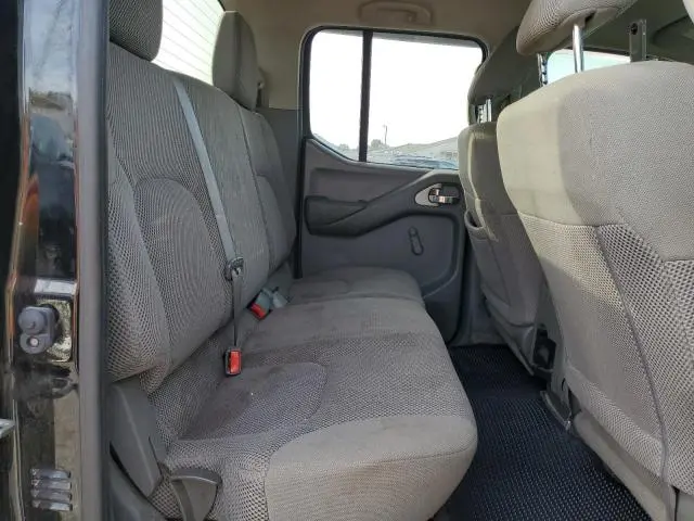 2016 NISSAN FRONTIER S  