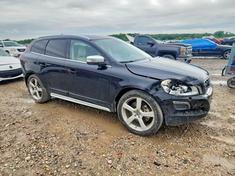 2011 VOLVO XC60 T6  