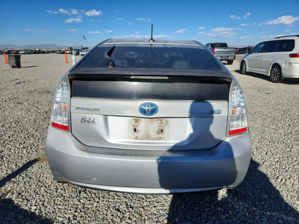 2010 TOYOTA PRIUS II  