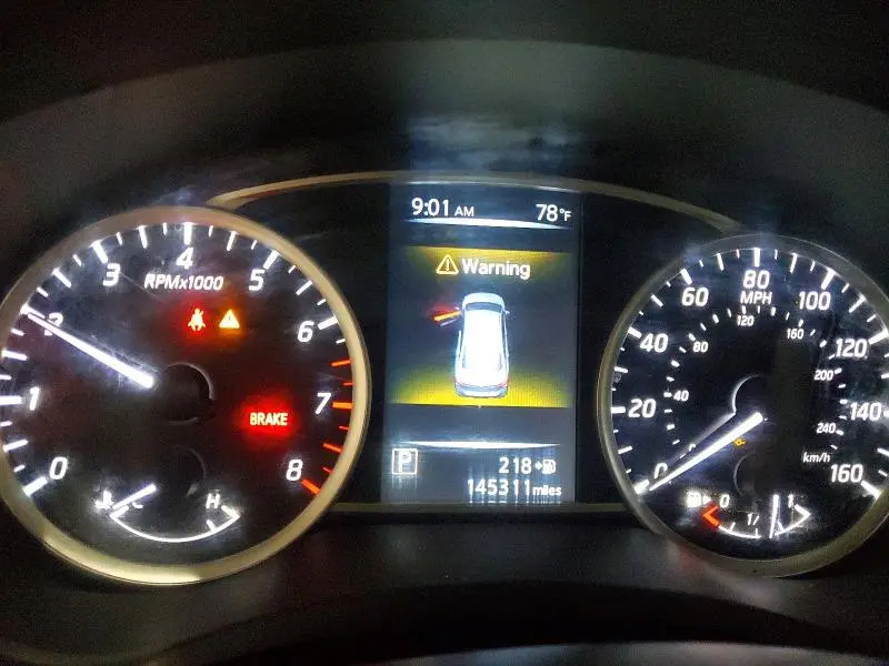 2018 NISSAN SENTRA SR  
