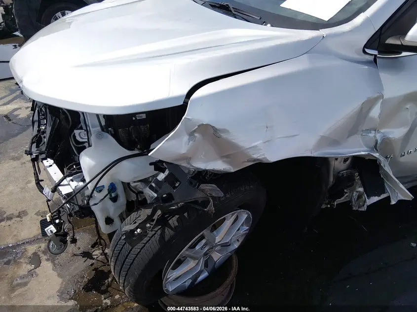 2022 CHEVROLET EQUINOX AWD LT