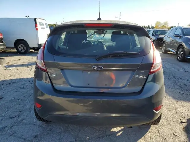 2017 FORD FIESTA SE  