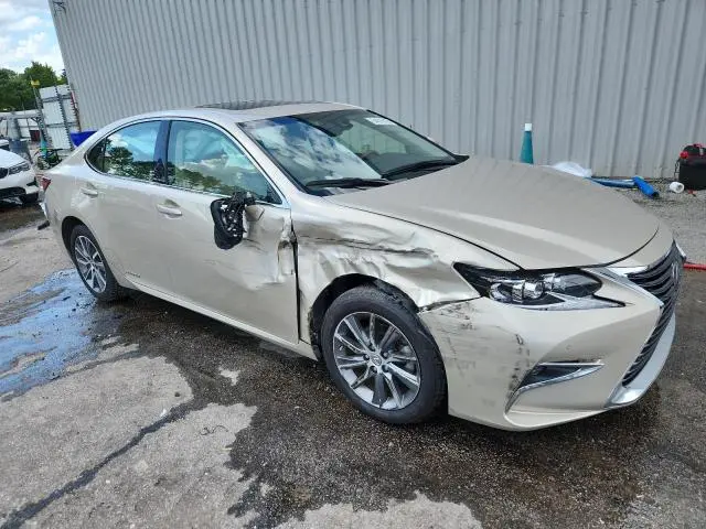 2018 LEXUS ES 300H  