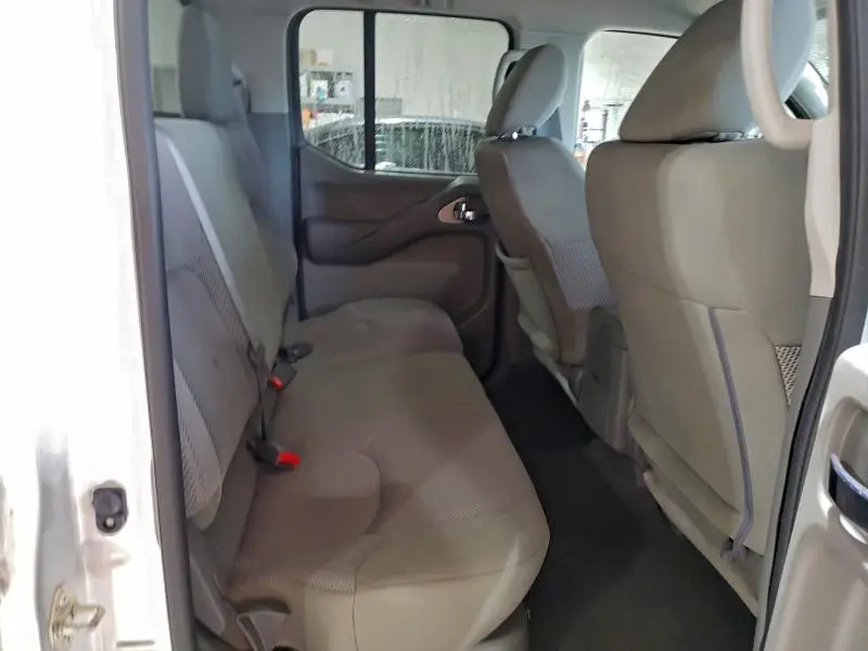 2019 NISSAN FRONTIER S  