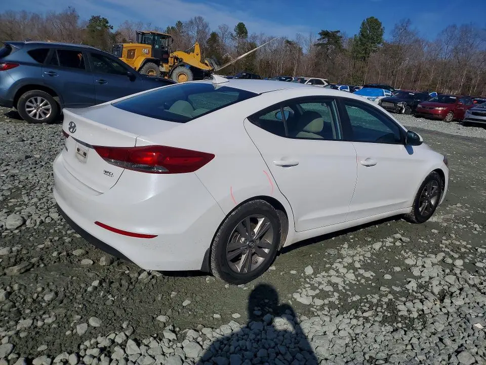 2018 HYUNDAI ELANTRA SEL  