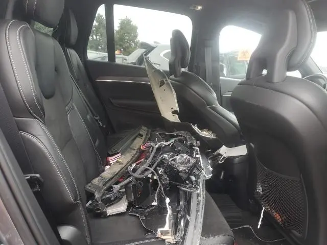 2018 VOLVO XC90 T5