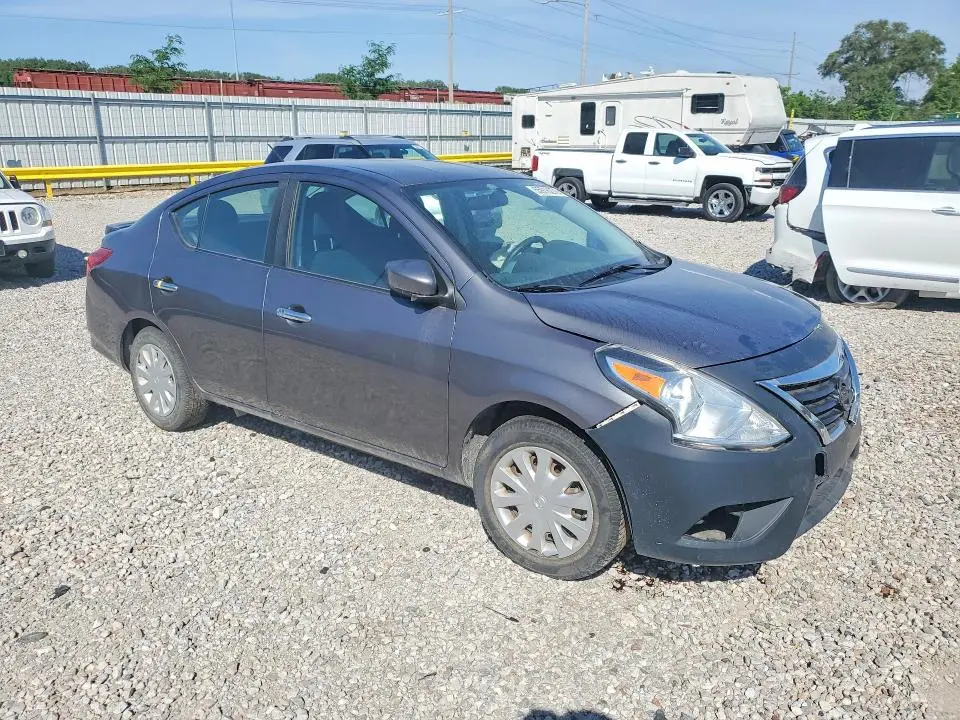 2017 NISSAN VERSA 1.6 SV  