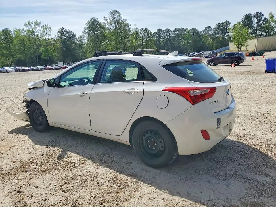 2013 HYUNDAI ELANTRA GT BASE  