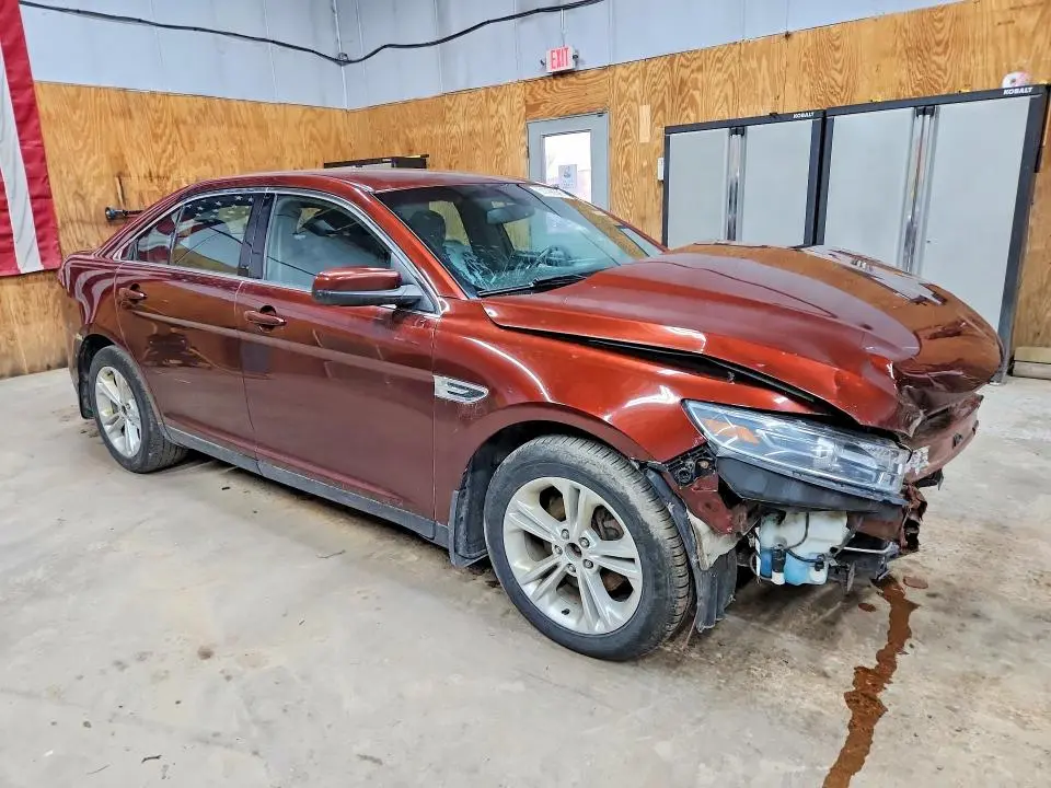2016 FORD TAURUS SEL  
