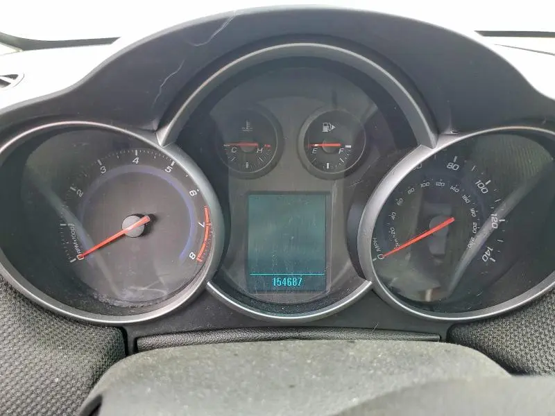 2011 CHEVROLET CRUZE LT  