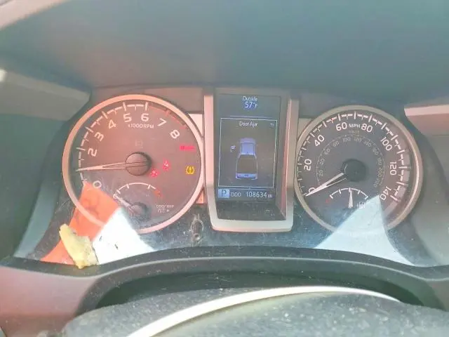 2017 TOYOTA TACOMA SR5  