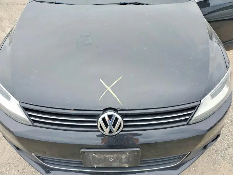 2013 VOLKSWAGEN JETTA SEL  