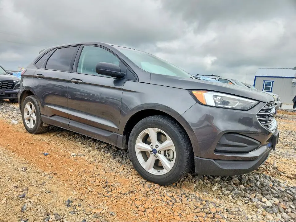 2020 FORD EDGE SE  
