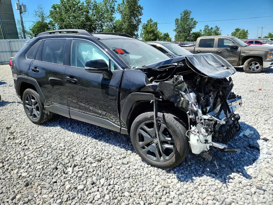 2024 TOYOTA RAV4 ADVENTURE  