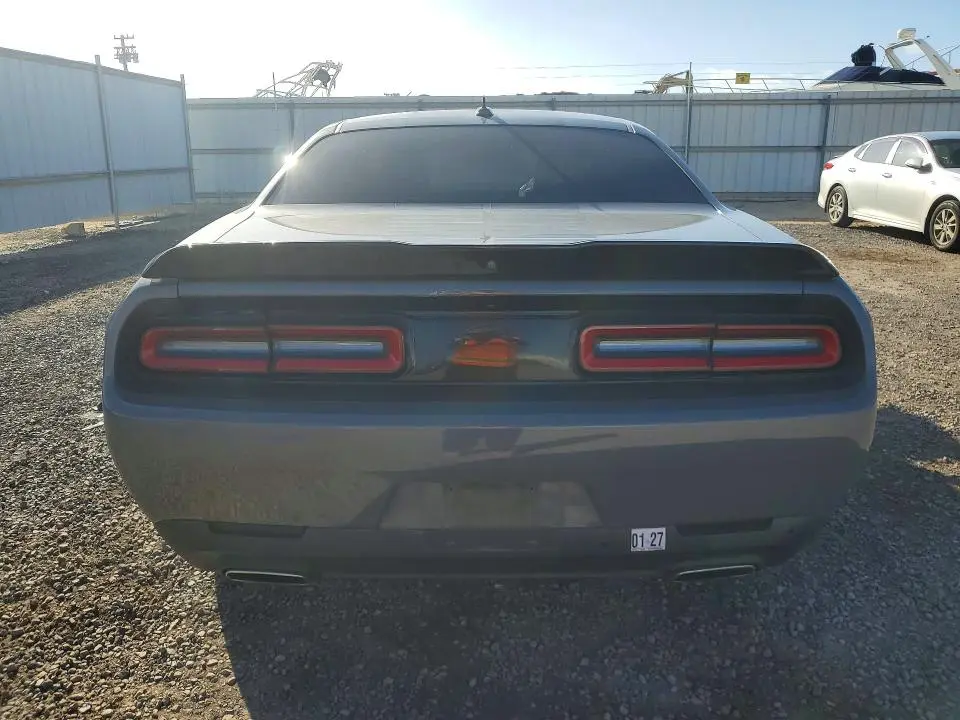 2017 DODGE CHALLENGER SXT  