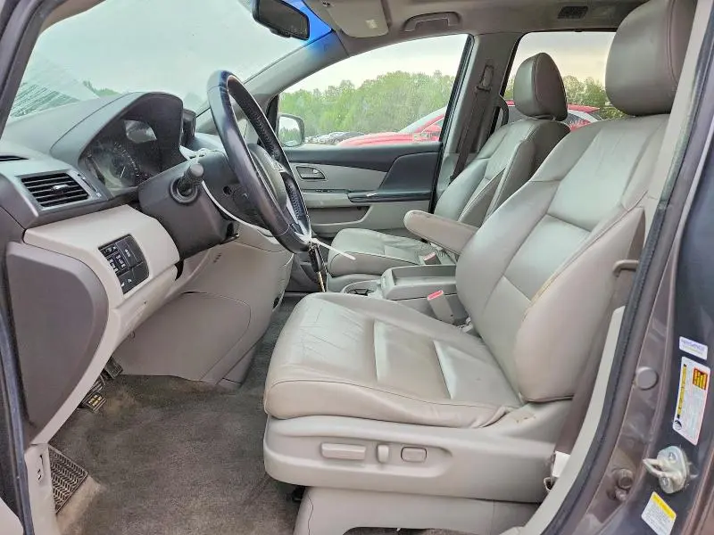 2011 HONDA ODYSSEY TOURING  