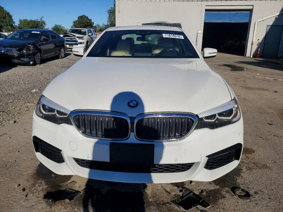 2017 BMW 530 XI  