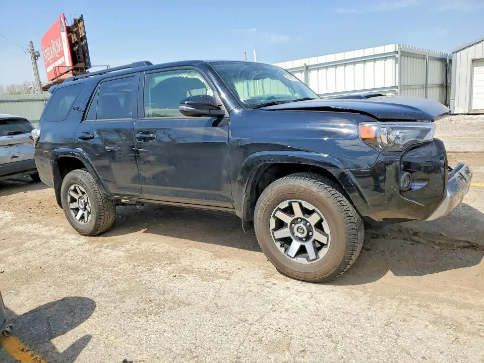 2023 TOYOTA 4RUNNER TRD OFF-ROAD PREMIUM  